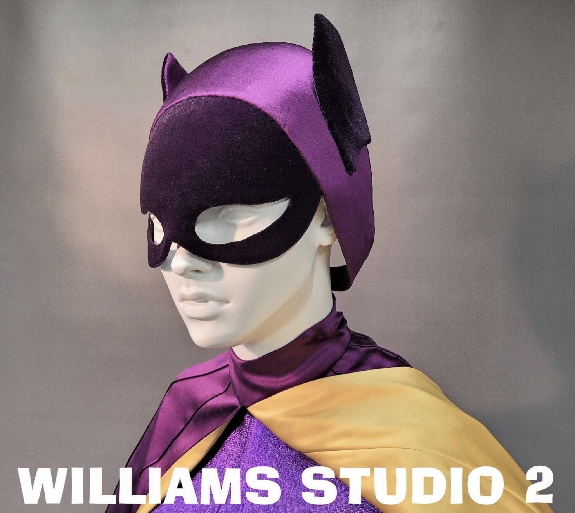 WS2 BG 66' Sexy Superhero Purple Fledermaus Frau Cowl, Women's Caped hero, costume